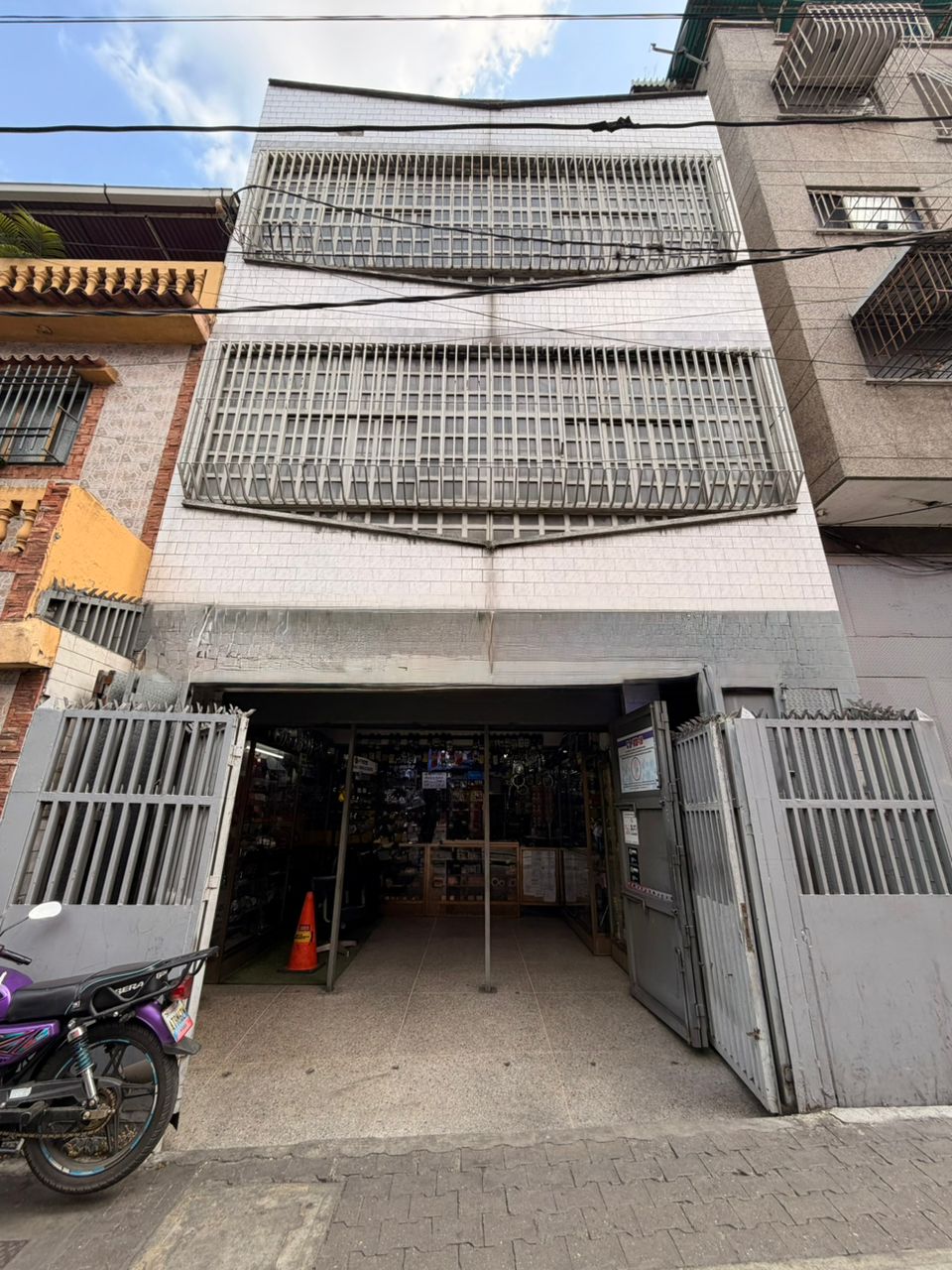 Edificio en Venta — Catia, Boulevard
