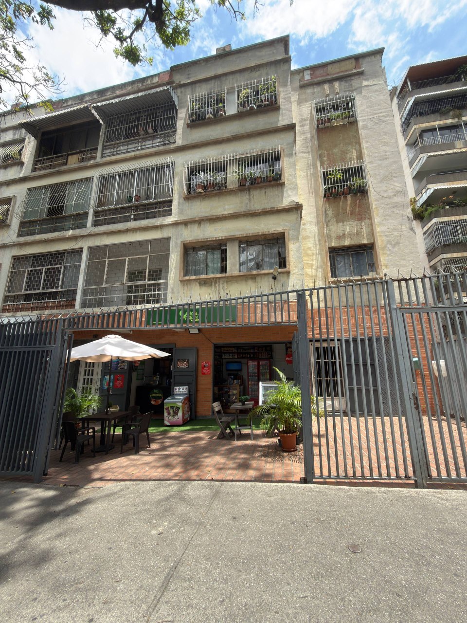 Local Comercial en Venta — San Bernardino